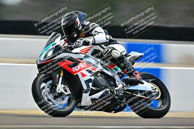 media/Apr-18-2025-TrackDaz (Fri) [[45f5874c44]]/B Group/Session 4 (Turn 6 - Outside)/
